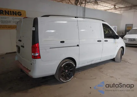 2022 Mercedes-Benz Metris z USA, uszkodzony, nr VIN W1YV0BEY7N4114430